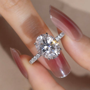 18k White Gold Oval Lab Diamond Ring